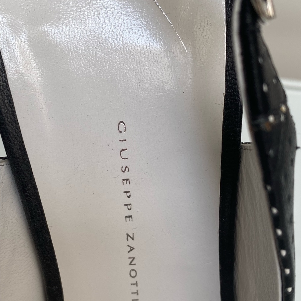 Giuseppe Zanotti 4” heels - Picture 3 of 5